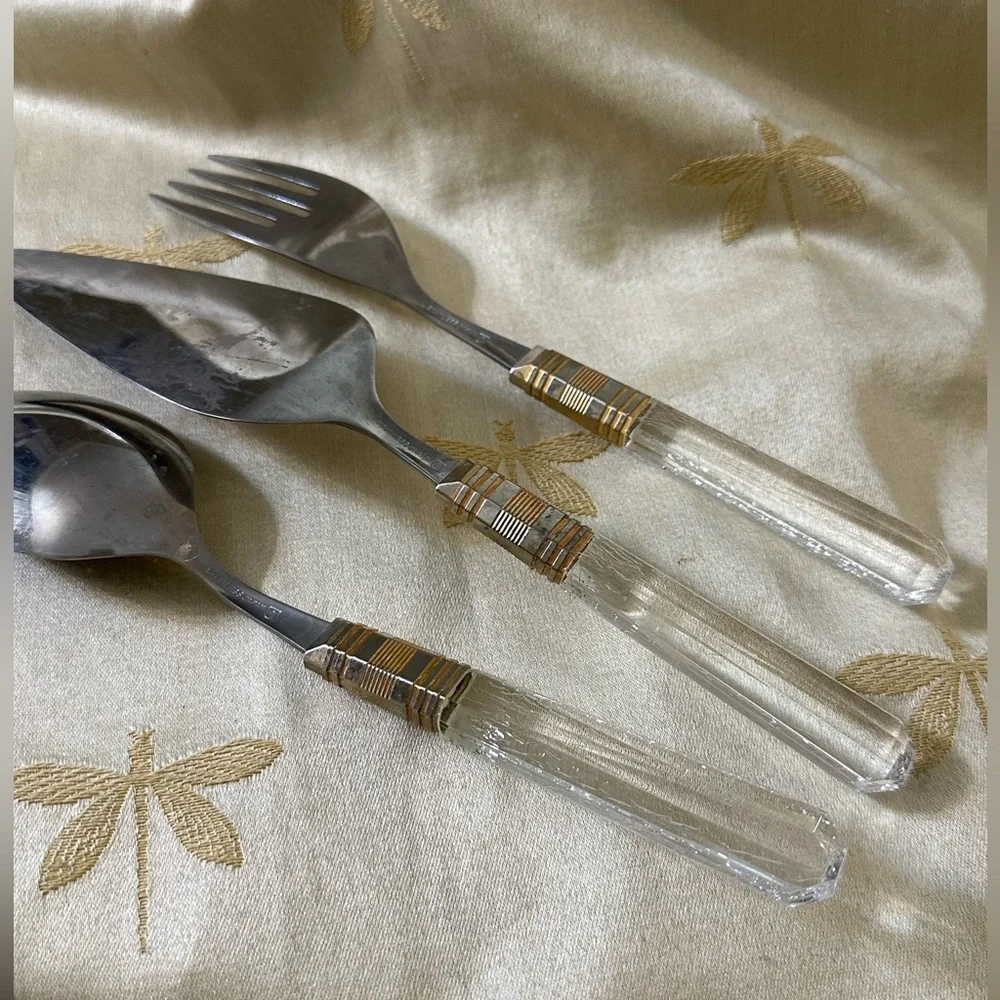 Vintage Japan Stainless Lucite 3 Piece Serving Utensil Set. Fork / Spoon / Cake.